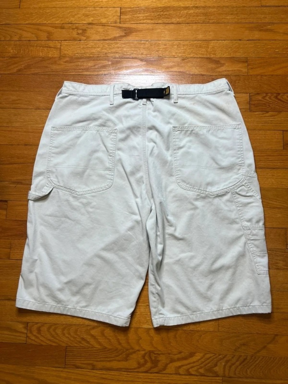 Light Gray Men's Casual Shorts - Picture 2 of 4